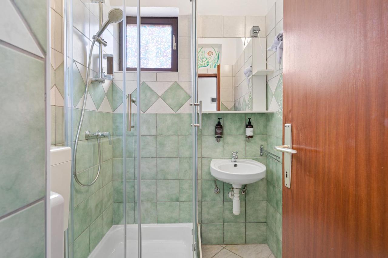 Irene Bed & Breakfast Tisno Kültér fotó